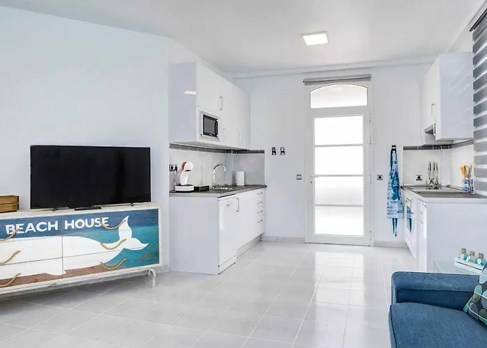 Nora Villa Corralejo